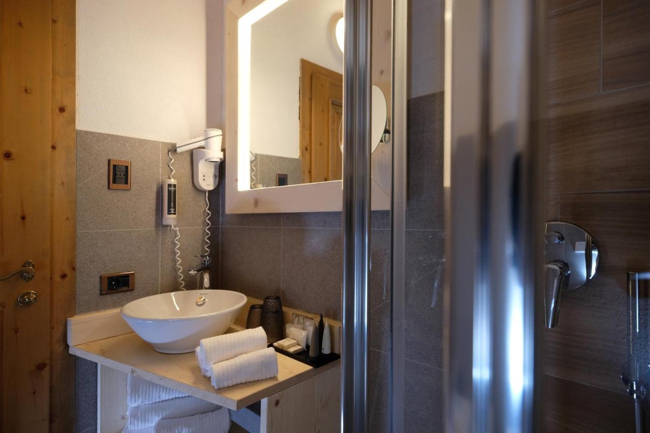 Sport Hotel Majare Pozza di Fassa Bagian luar foto