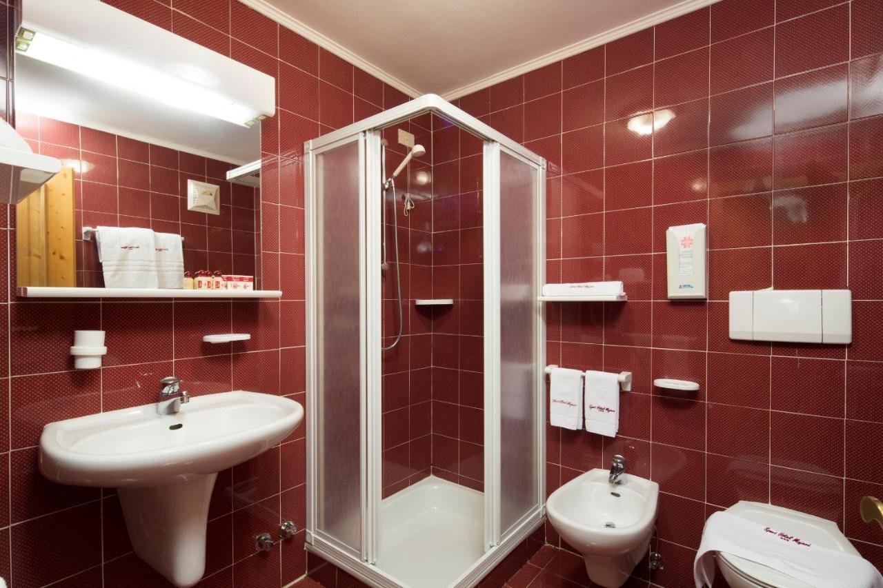 Sport Hotel Majare Pozza di Fassa Bagian luar foto