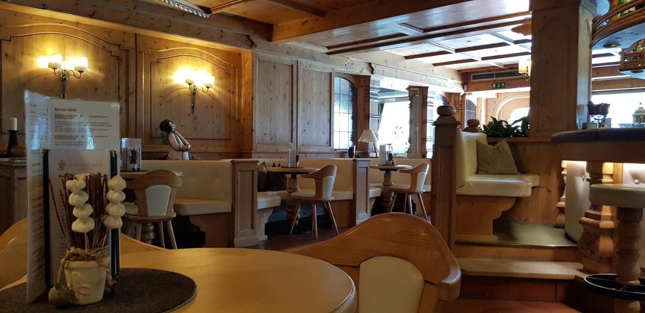 Sport Hotel Majare Pozza di Fassa Bagian luar foto